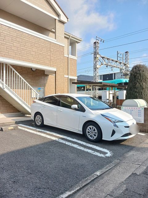 【シャン・ド・フルールの駐車場】