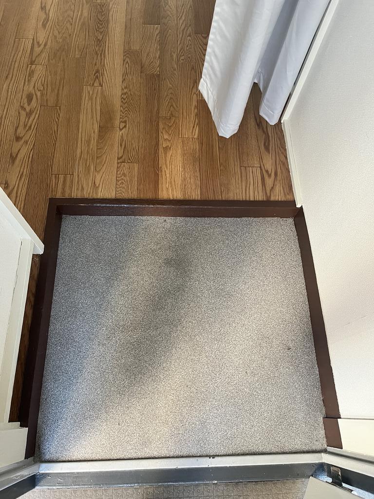 玄関　※同建物別部屋