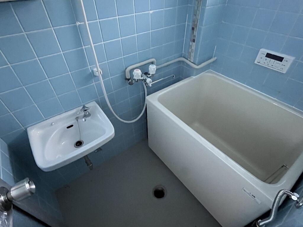 バス・シャワールーム　※同建物別部屋