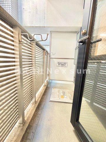 バルコニー　落ち着いた時間を過ごせるバルコニーです