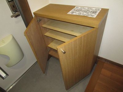 玄関　下駄箱