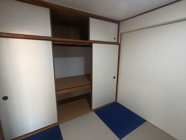 収納　和室に押入・クローゼットござます