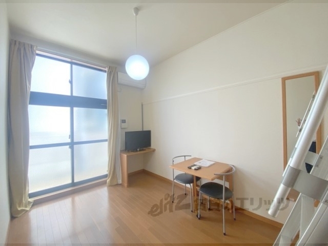 居室・リビング　洋室