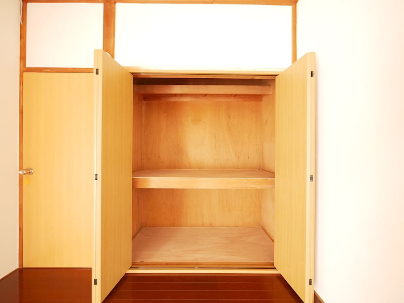 収納　収納（東側洋室６帖）