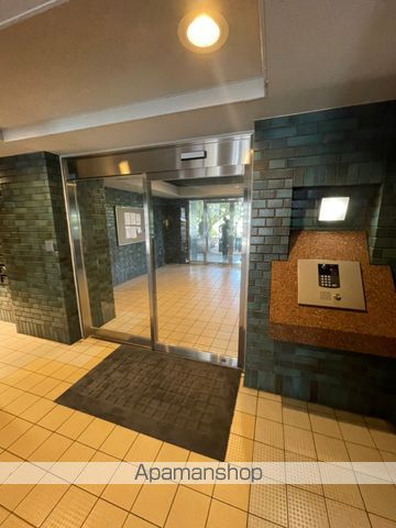 ロビー　ロビー