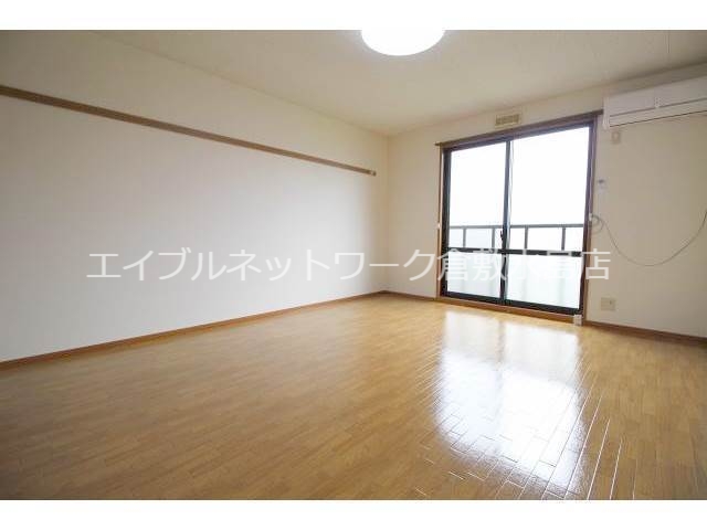 居室・リビング　洋室