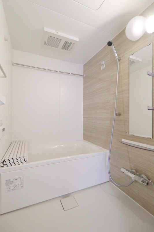 バス・シャワールーム　図面と現状に相違がある場合には現状を優先