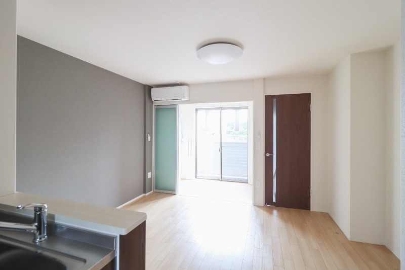 居室・リビング　図面と現状に相違がある場合には現状を優先