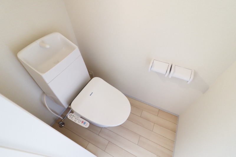 トイレ　図面と現状に相違がある場合には現状を優先