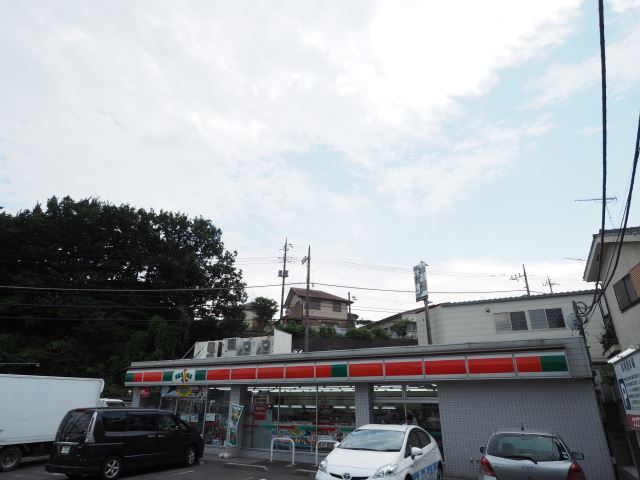 コンビニ　サンクス（コンビニ）まで410m