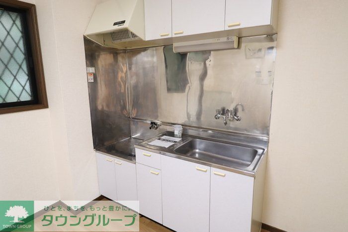 キッチン　お問合せはタウンハウジングまで！※現地待合わせ相談可能
