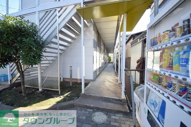 エントランス　建物入口