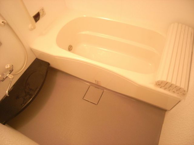 バス・シャワールーム　別号室写真です。