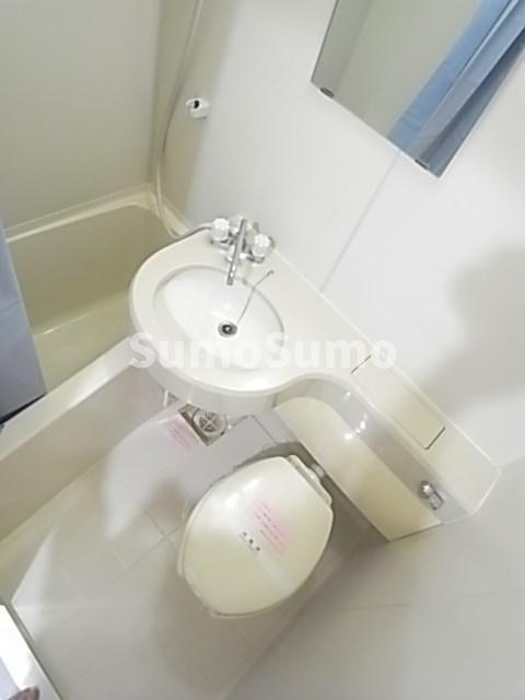 バス・シャワールーム　ゆったり過ごせるお風呂です