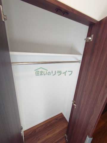 収納　別部屋の参考写真になります。