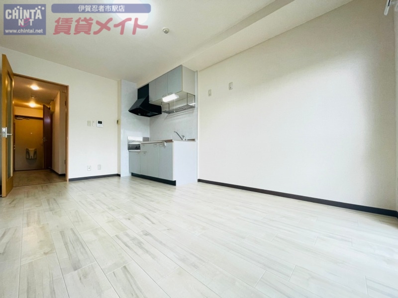 居室・リビング　別部屋同タイプ