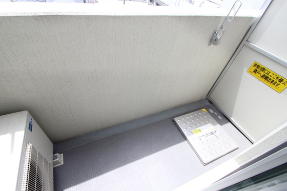 バルコニー　※別部屋の写真です