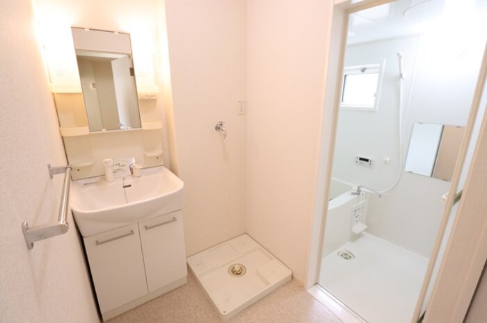 洗面設備　洗髪洗面化粧台