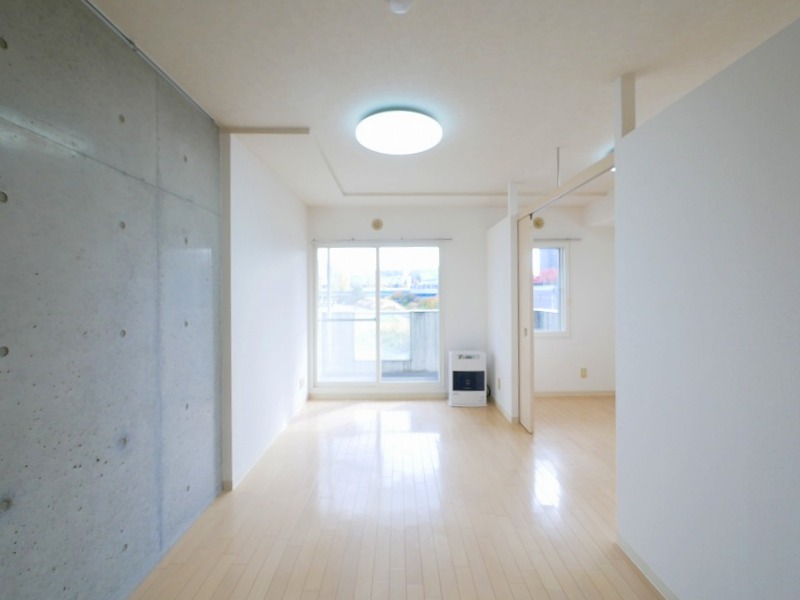 眺望　大きな窓があり明るく気持ちが良いです♪