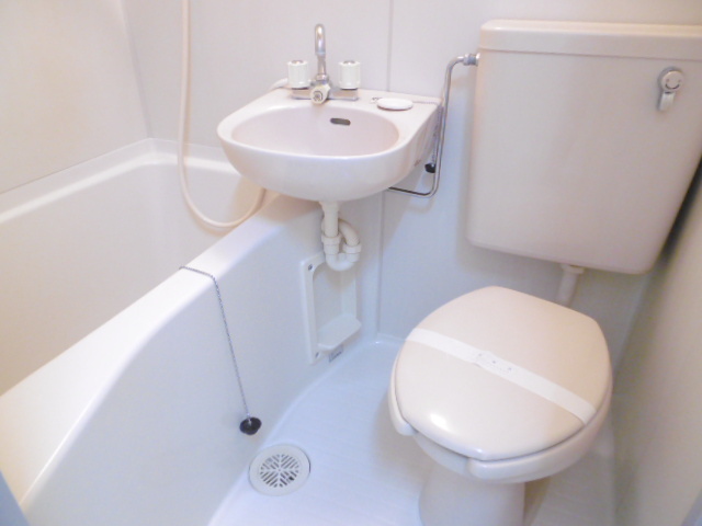 バス・シャワールーム　バス