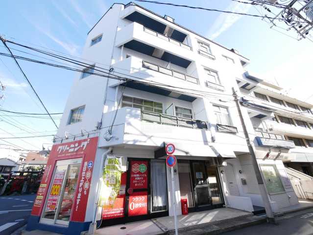 建物外観　谷田貝ビルの外観