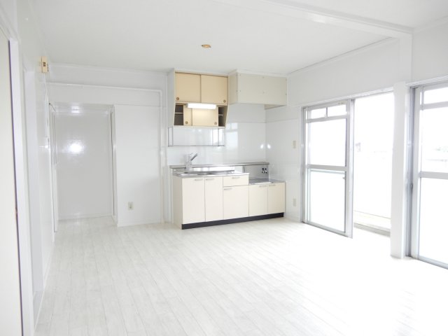 その他部屋・スペース　明るい色調の室内です