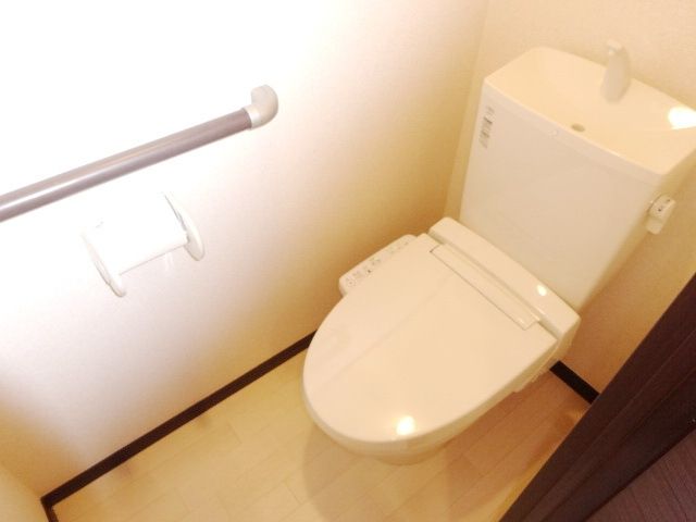 トイレ　ウォシュレット♪