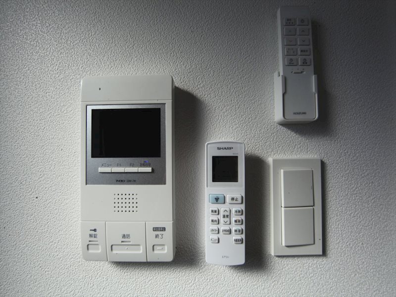 セキュリティ　セキュリティ　TVモニター付きインターホン