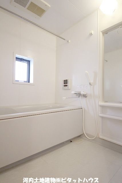 バス・シャワールーム　類似室内