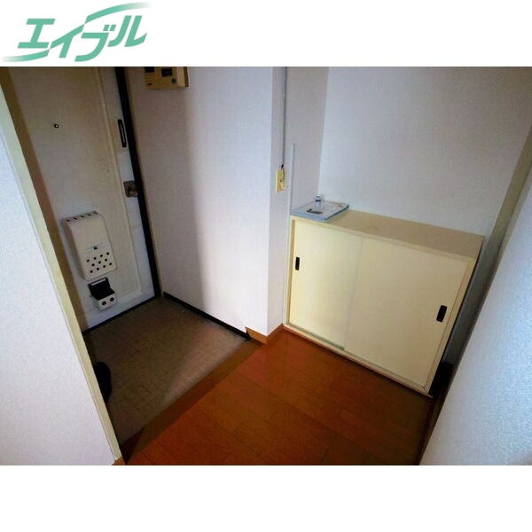 玄関　別部屋参照