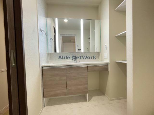 洗面設備　洗面所