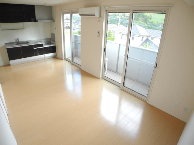 居室・リビング　※同物件別間取りの写真です※