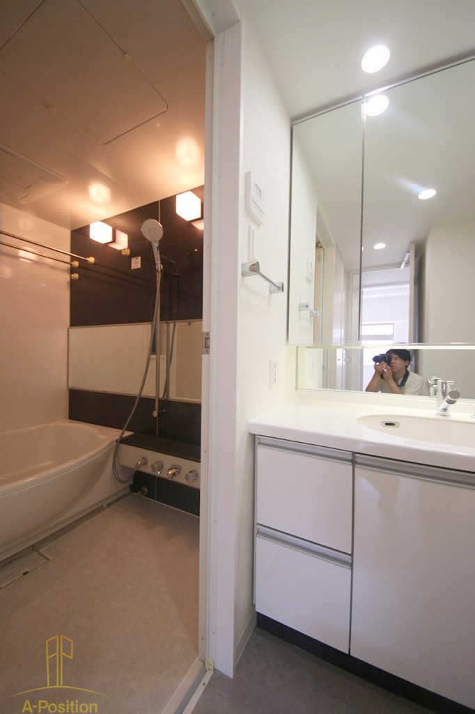 洗面設備　フロンティアタワー日本橋