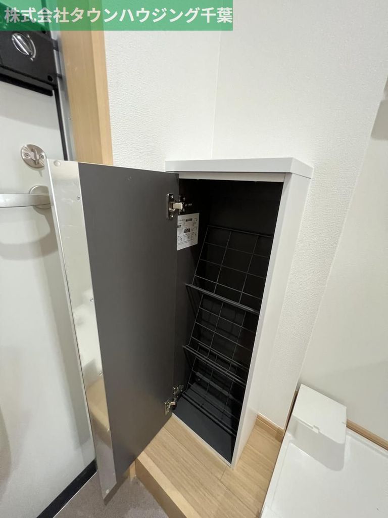玄関　キッチン