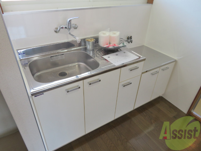 キッチン　キッチンはオシャレなデザインでした。洗い場も大きい。