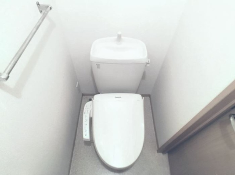 トイレ　図面と現状に相違がある場合には現状を優先