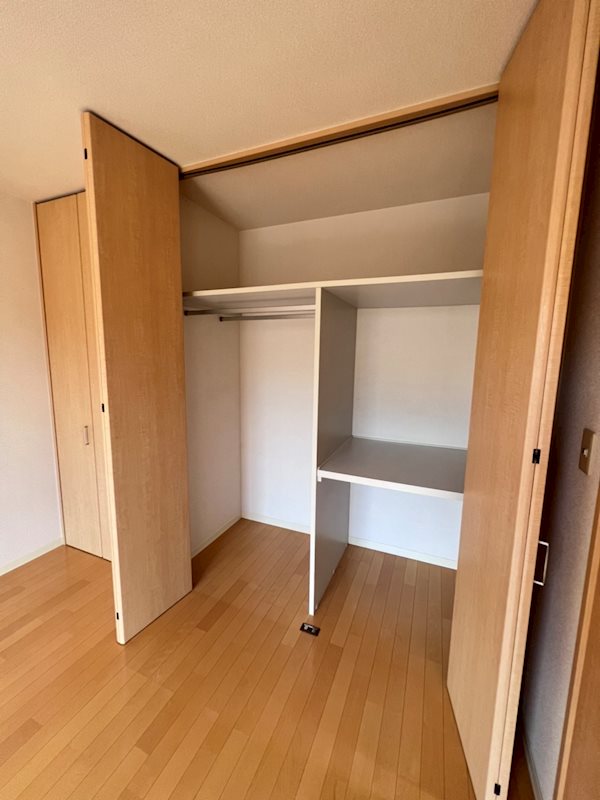 収納　※別号室の写真です。