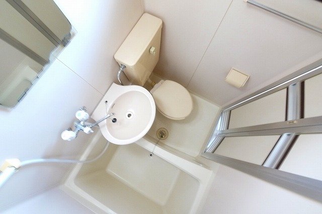 バス・シャワールーム　日々の暮らしに欠かせないお風呂です