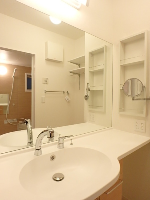 洗面設備　図面と現状に相違がある場合には現状を優先