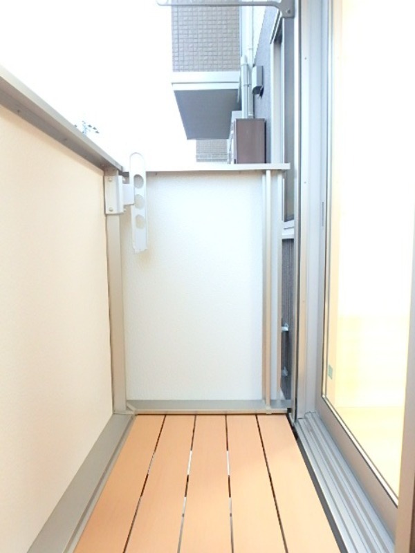 バルコニー　図面と現状に相違がある場合には現状を優先