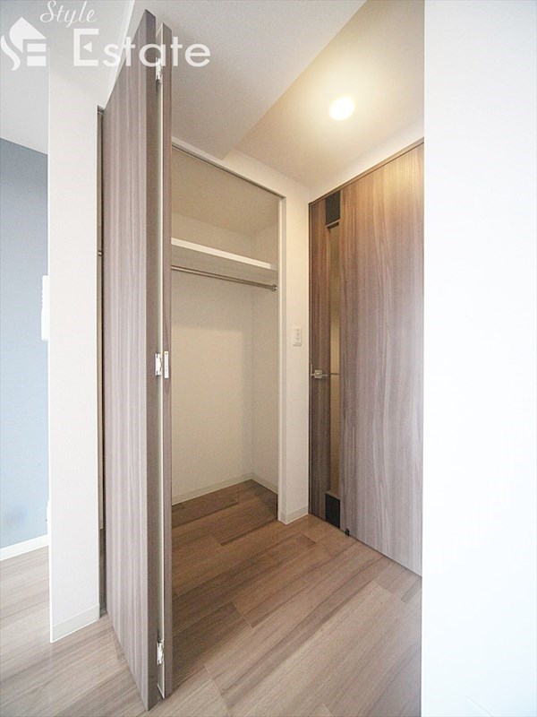 収納　クローゼット