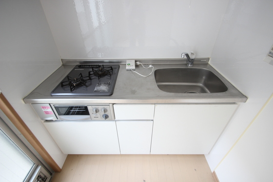 キッチン　※別部屋の写真です