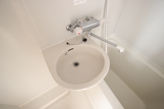 洗面設備　※別部屋の写真です