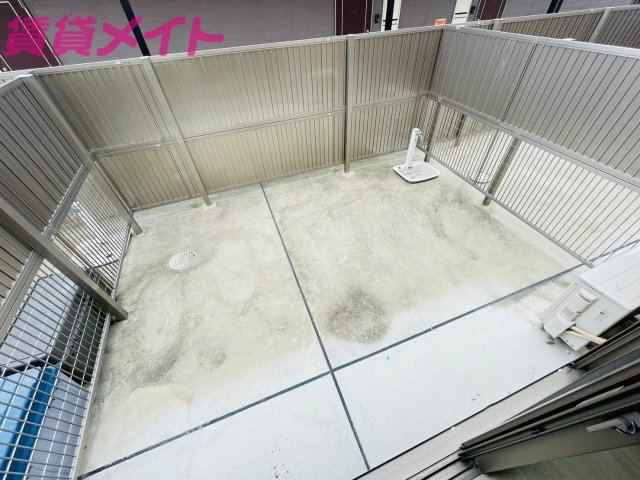 庭　同型参考写真