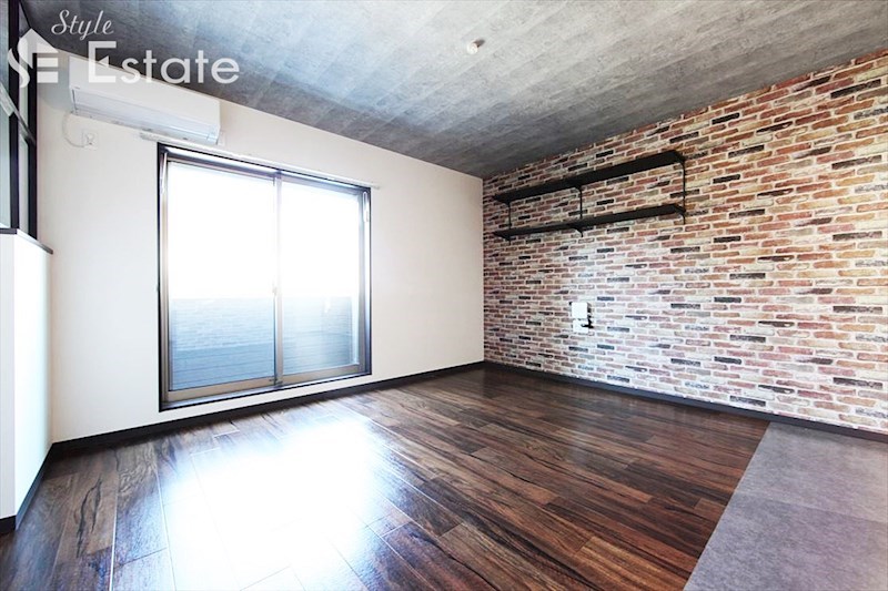 居室・リビング　リビング