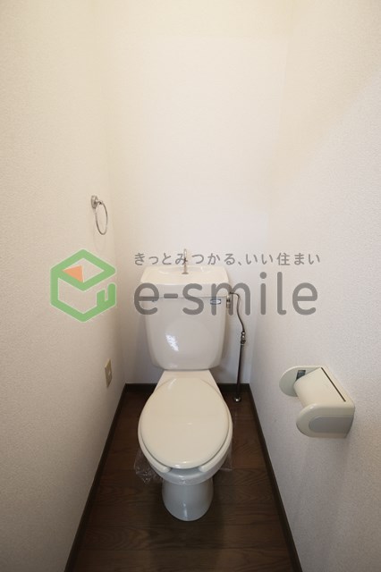 トイレ　清潔感のあるトイレです