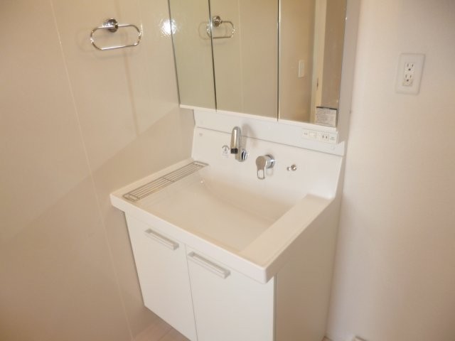 洗面設備　シャンプードレッサー