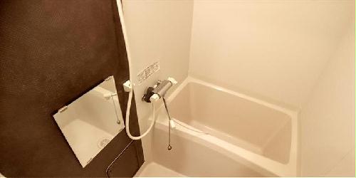 バス・シャワールーム　設備・仕様は号室により異なる為、現況を優先致します。