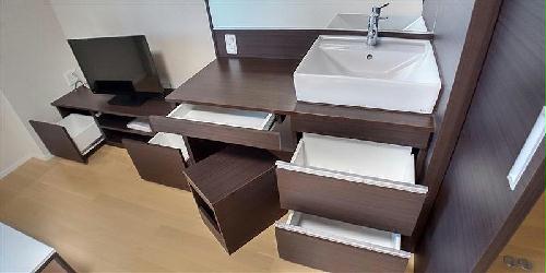 洗面設備　設備・仕様は号室により異なる為、現況を優先致します。