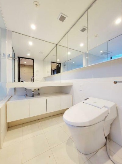 トイレ　別部屋参考写真